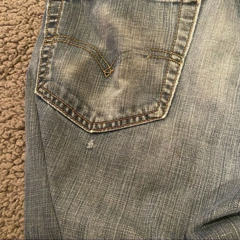 Levi’s Men’s Jeans Sz 32X32 Distressed